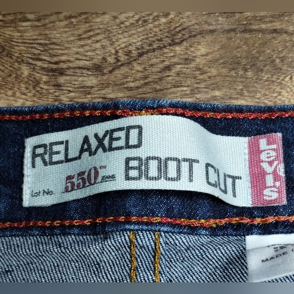 Levi's 550 Dark Blue Women's Boot Cut Jeans (8M) - Picture 12 of 13